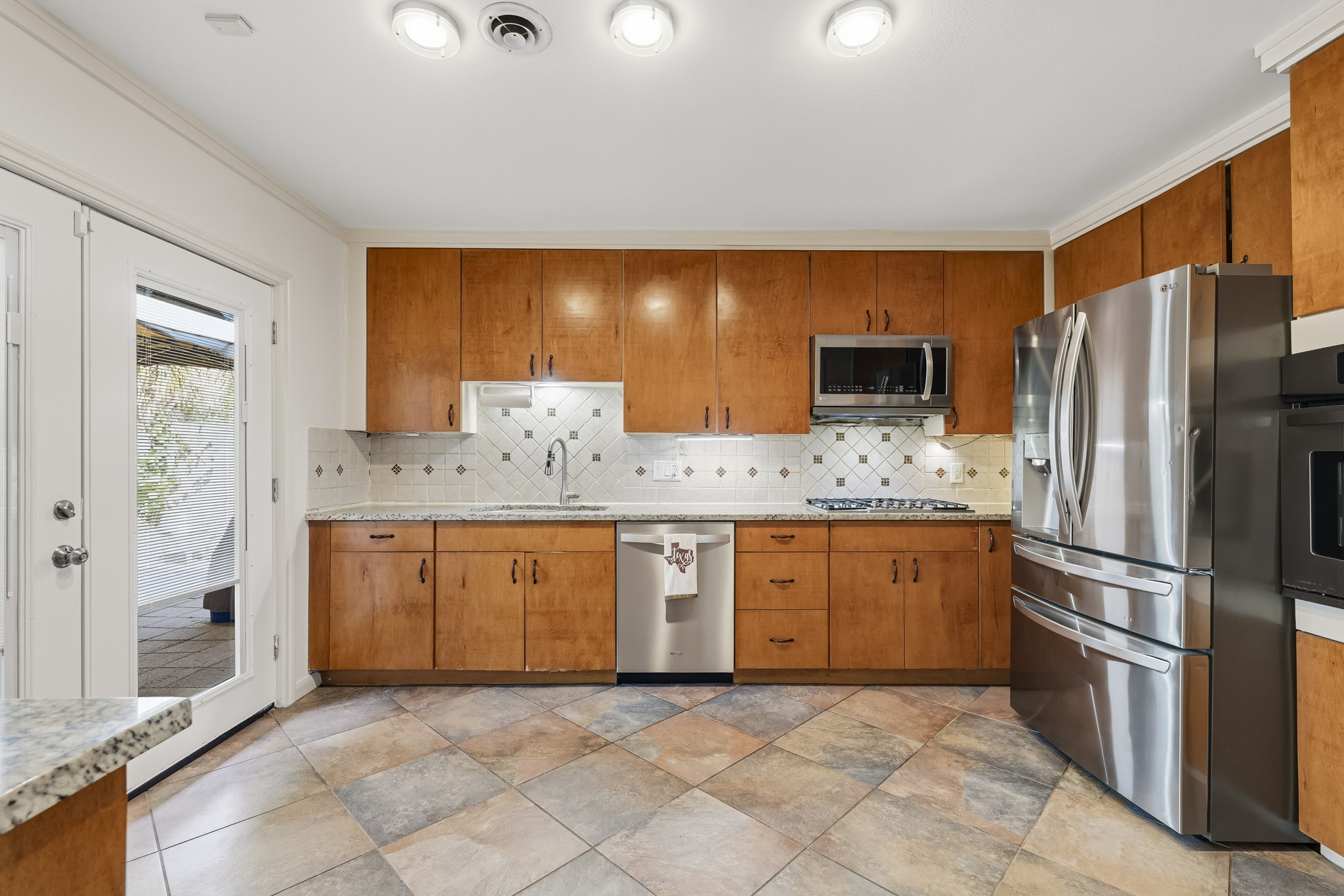 4612 Evergreen Street, Bellaire, TX 77401