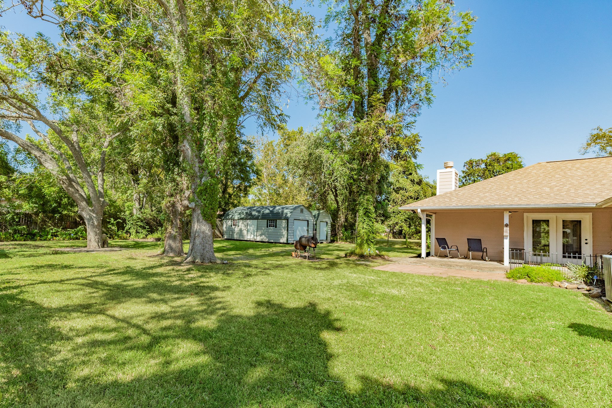 707 Old Ocean Avenue, Sweeny, TX 77480