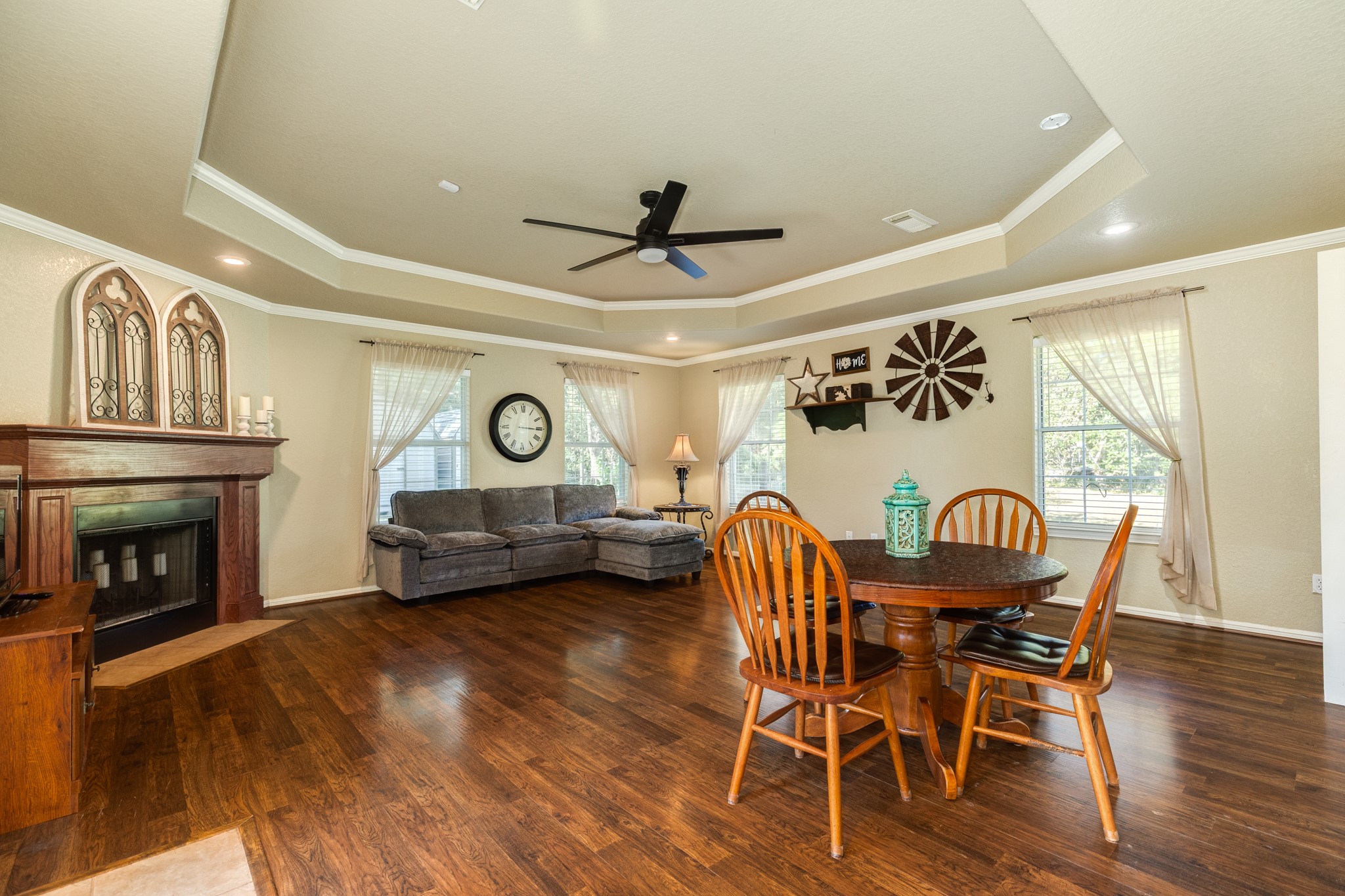 707 Old Ocean Avenue, Sweeny, TX 77480