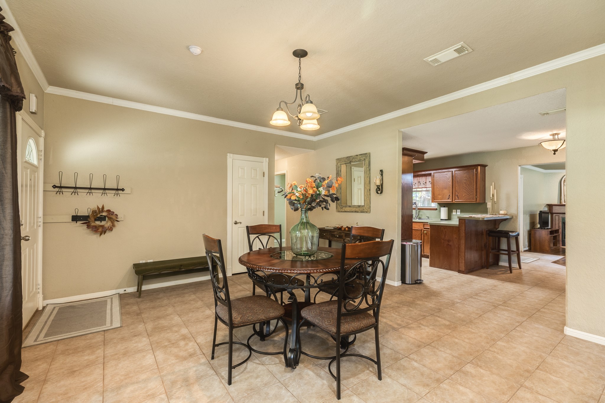 707 Old Ocean Avenue, Sweeny, TX 77480