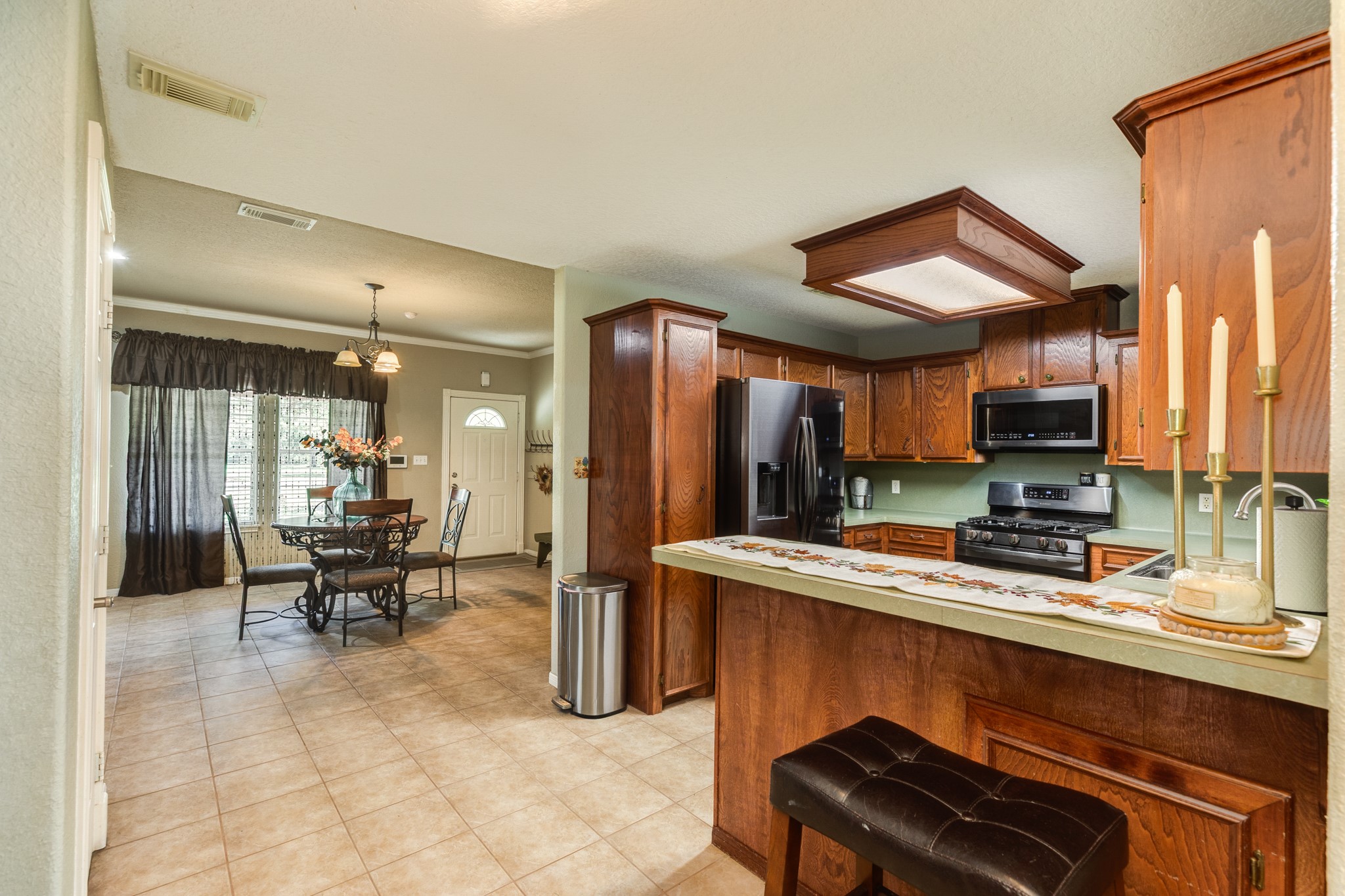 707 Old Ocean Avenue, Sweeny, TX 77480