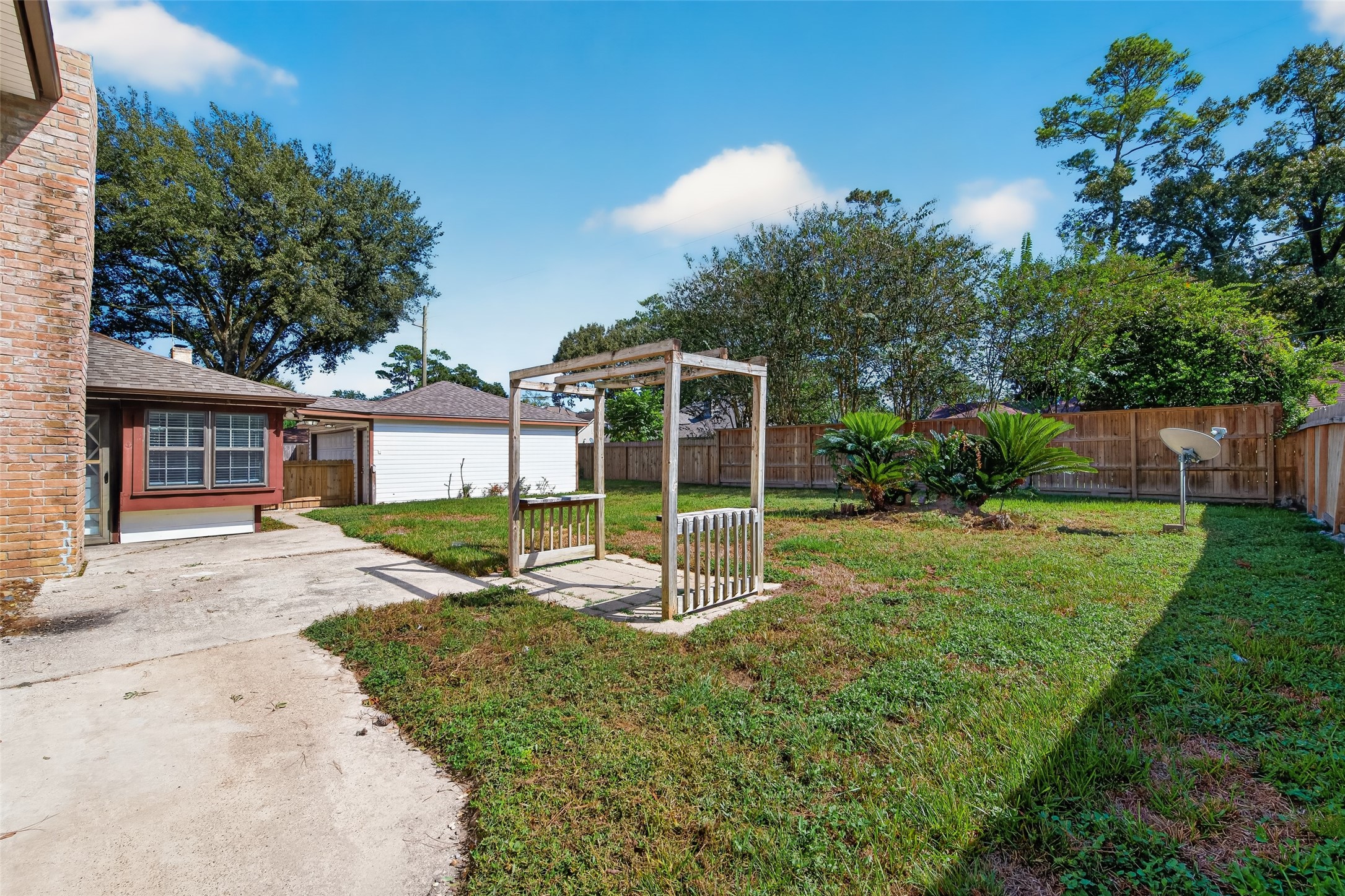 723 Leaflet Lane, Spring, TX 77388