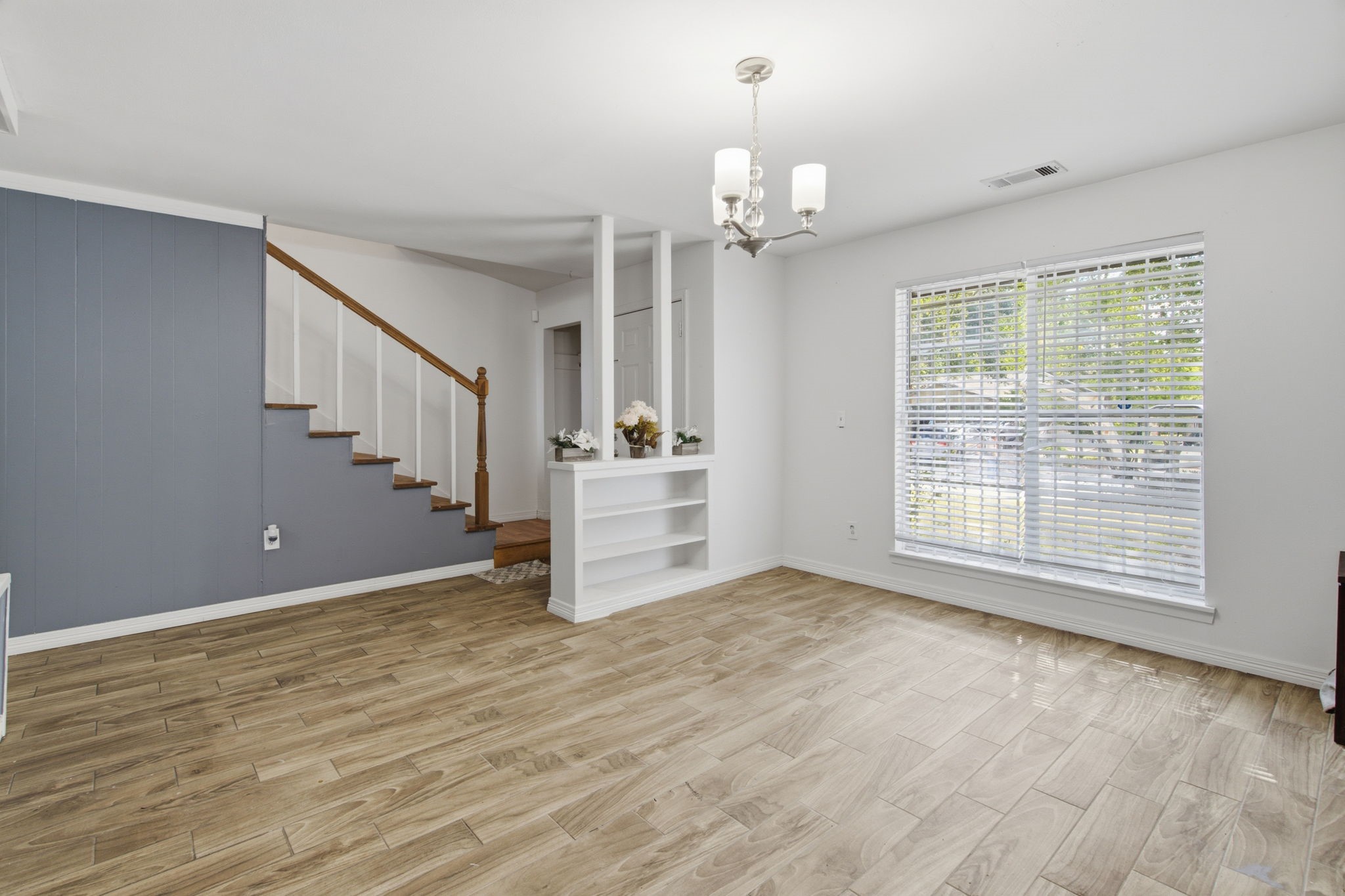 8706 Jason Street, Houston, TX 77074