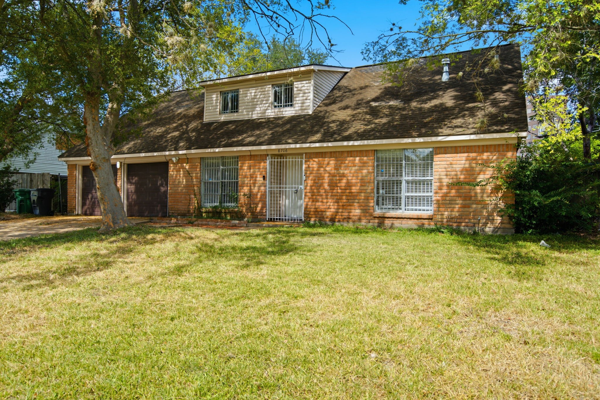 8706 Jason Street, Houston, TX 77074