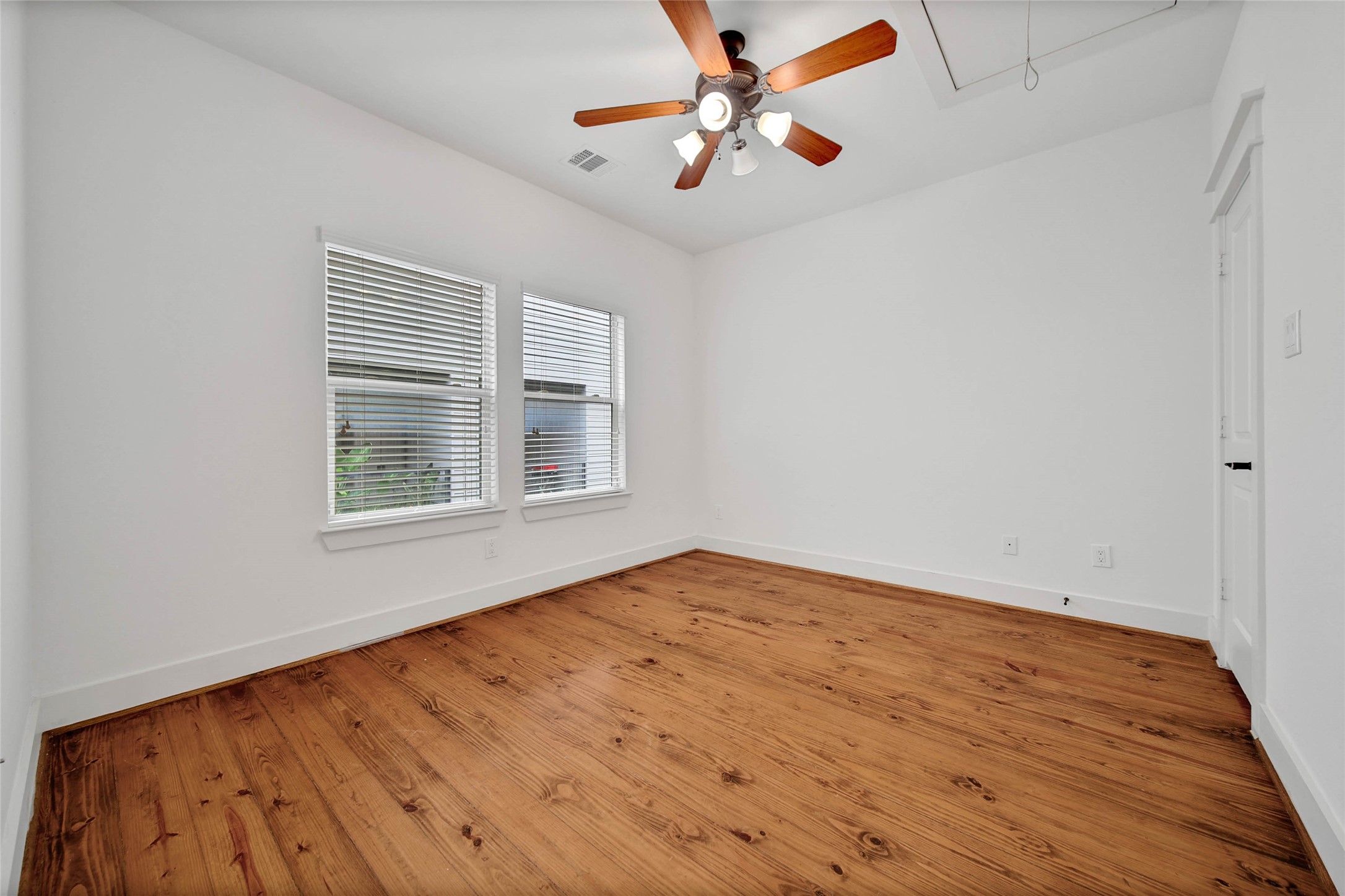 108 Riley Lane, Houston, TX 77003