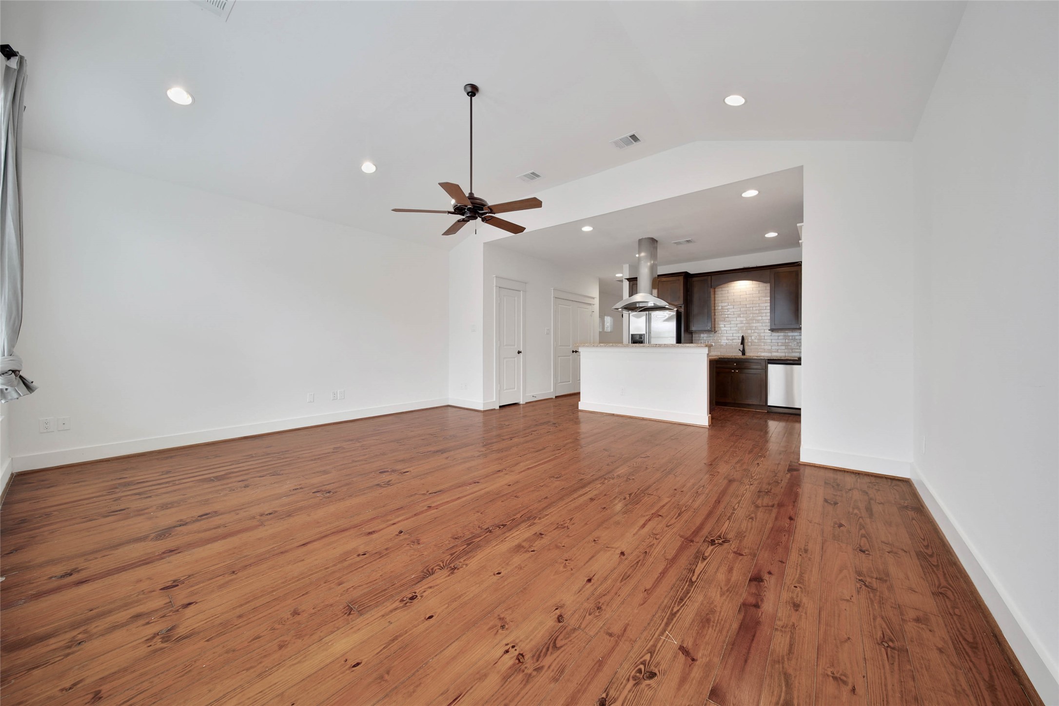 108 Riley Lane, Houston, TX 77003