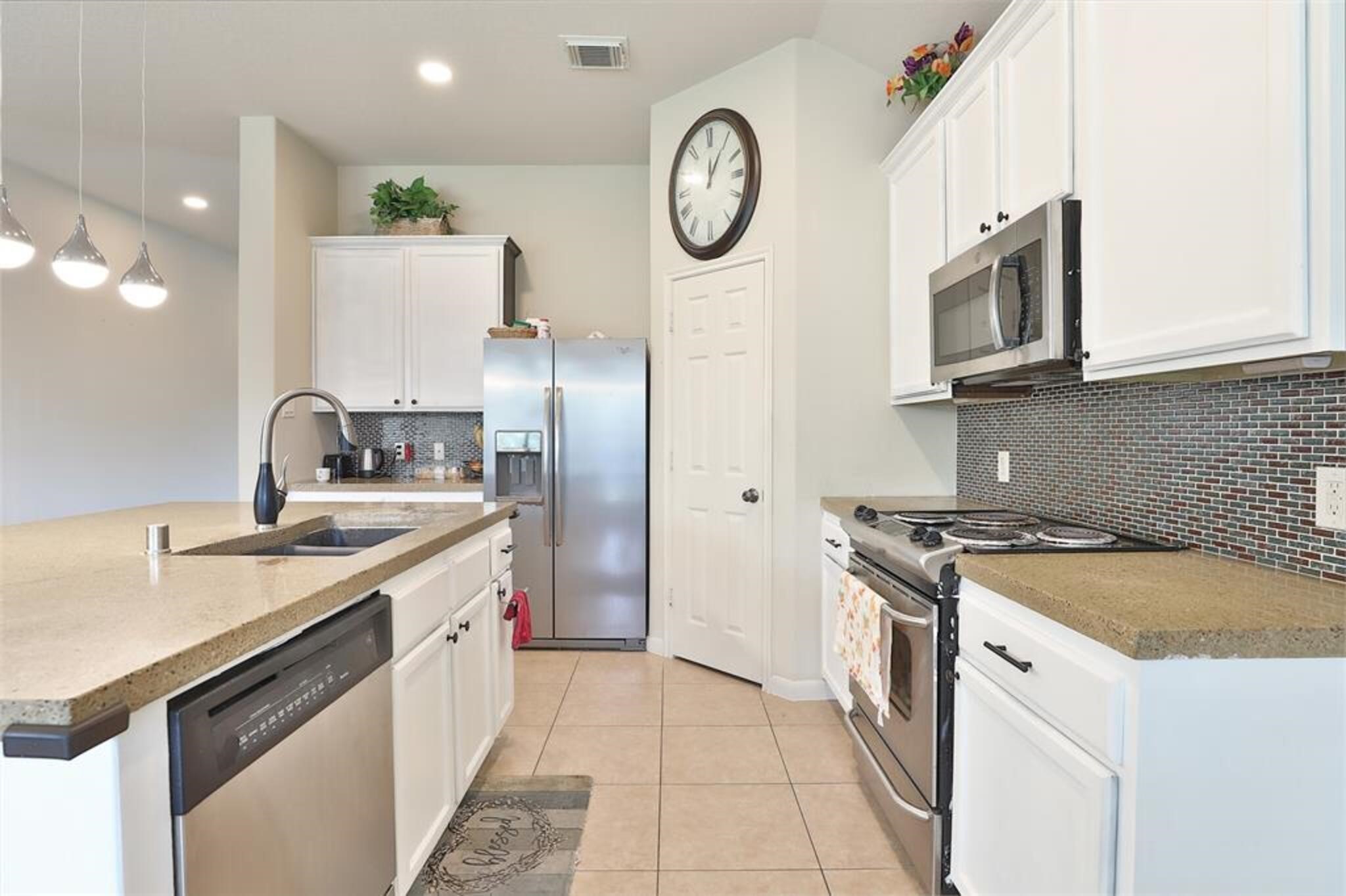 28103 Canyon Wren Drive, Katy, TX 77494
