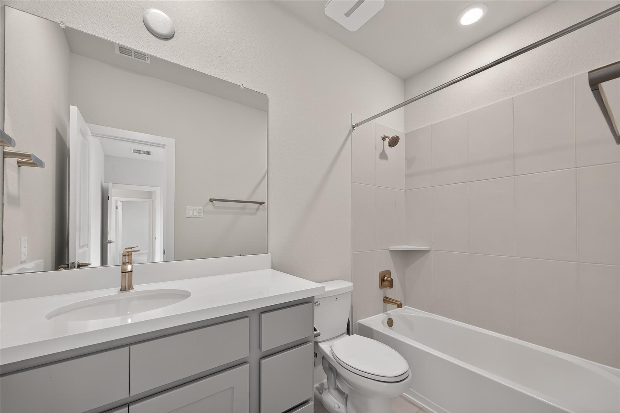 4906 Tanyard Manor Drive, Sugar Land, TX 77479