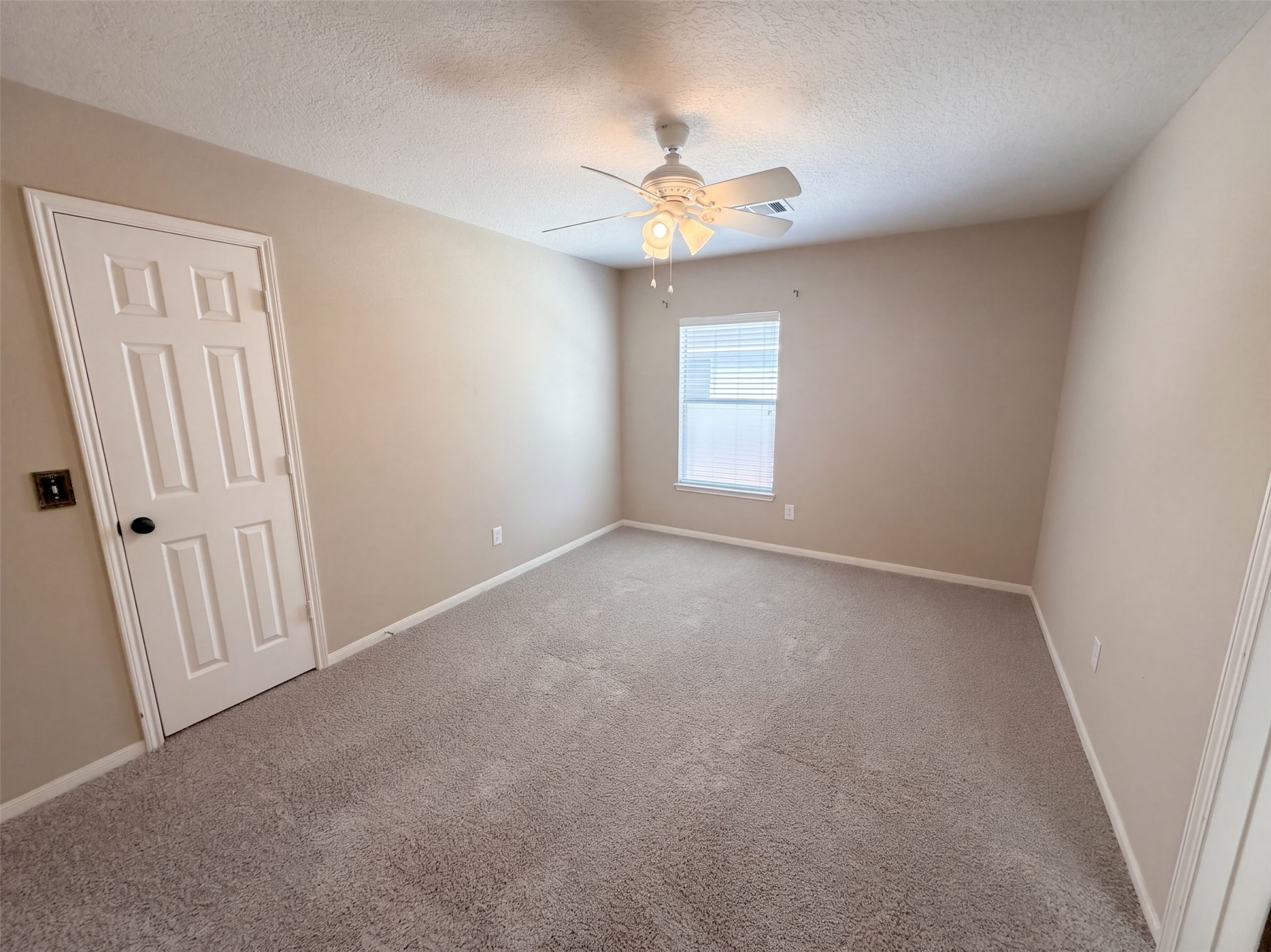 19401 Atasca Oaks Drive, Humble, TX 77346