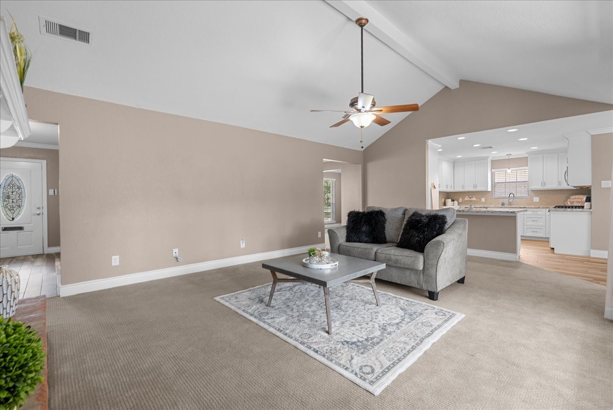 2904 Frostwood Circle, Dickinson, TX 77539