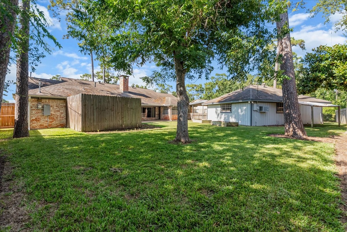 2904 Frostwood Circle, Dickinson, TX 77539