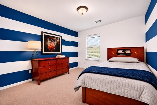Upstairs bedroom 1