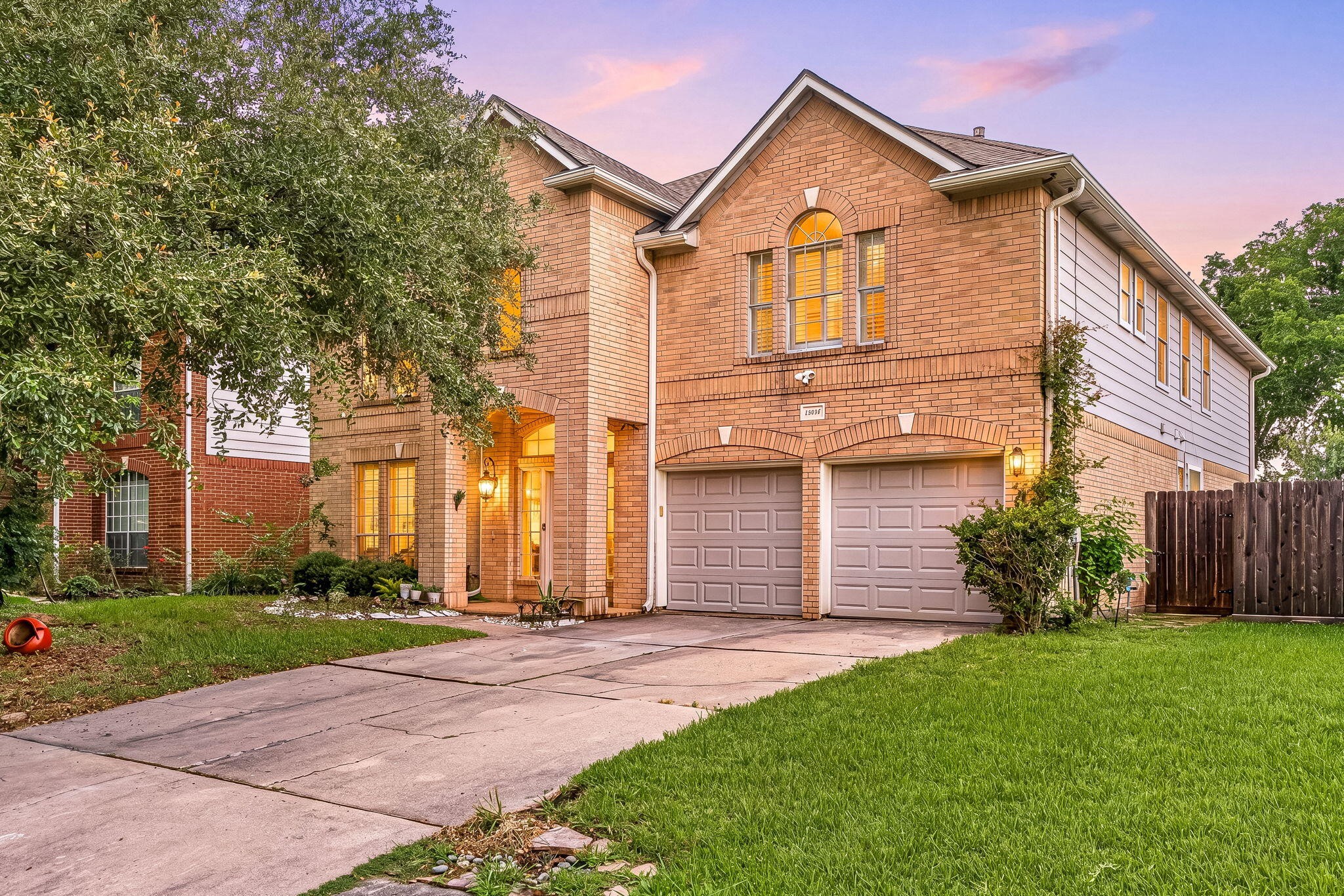 16438 Beewood Glen Drive, Sugar Land, TX 77498 16438 Beewood Glen Drive, Sugar Land, TX 77498