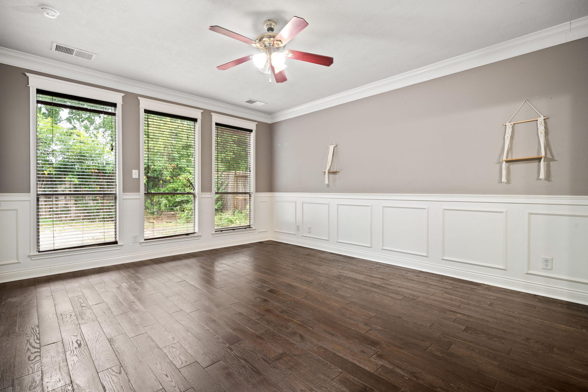 16438 Beewood Glen Drive, Sugar Land, TX 77498