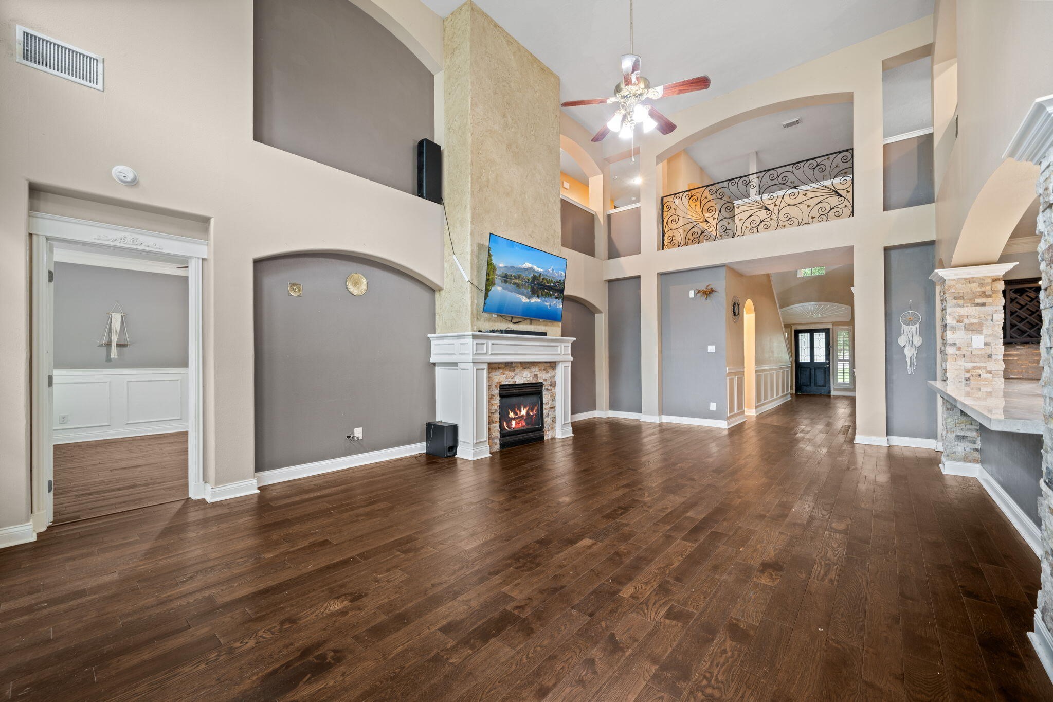 16438 Beewood Glen Drive, Sugar Land, TX 77498 16438 Beewood Glen Drive, Sugar Land, TX 77498