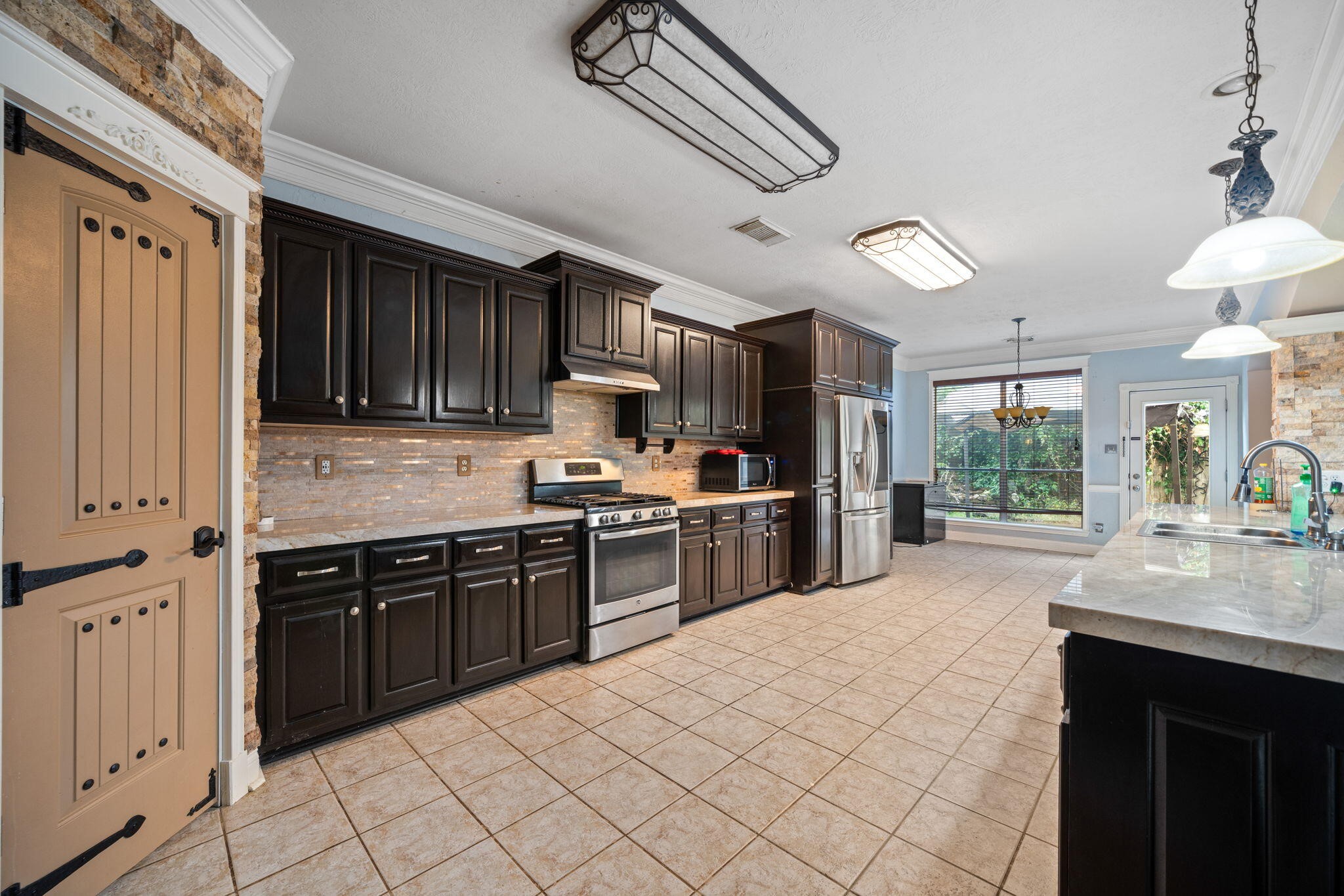 16438 Beewood Glen Drive, Sugar Land, TX 77498 16438 Beewood Glen Drive, Sugar Land, TX 77498