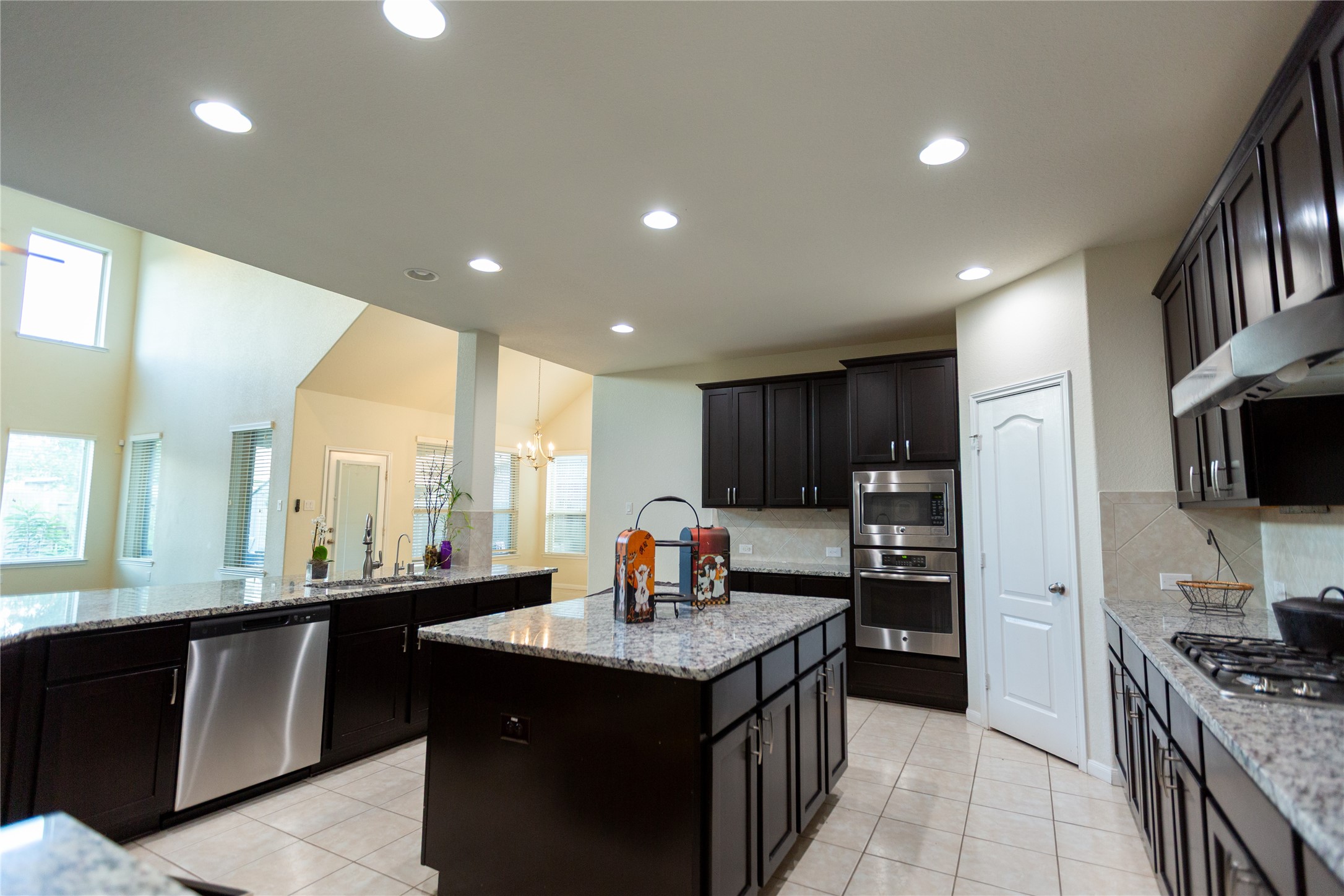 Spacious kitchen perfect for entertaining and everyday cooking