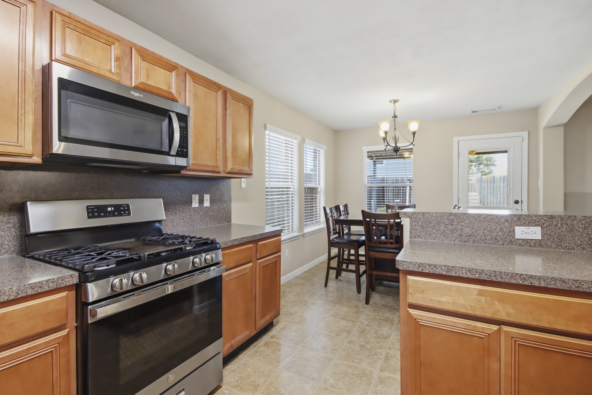 25450 Barmby Drive, Tomball, TX 77375 25450 Barmby Drive, Tomball, TX 77375