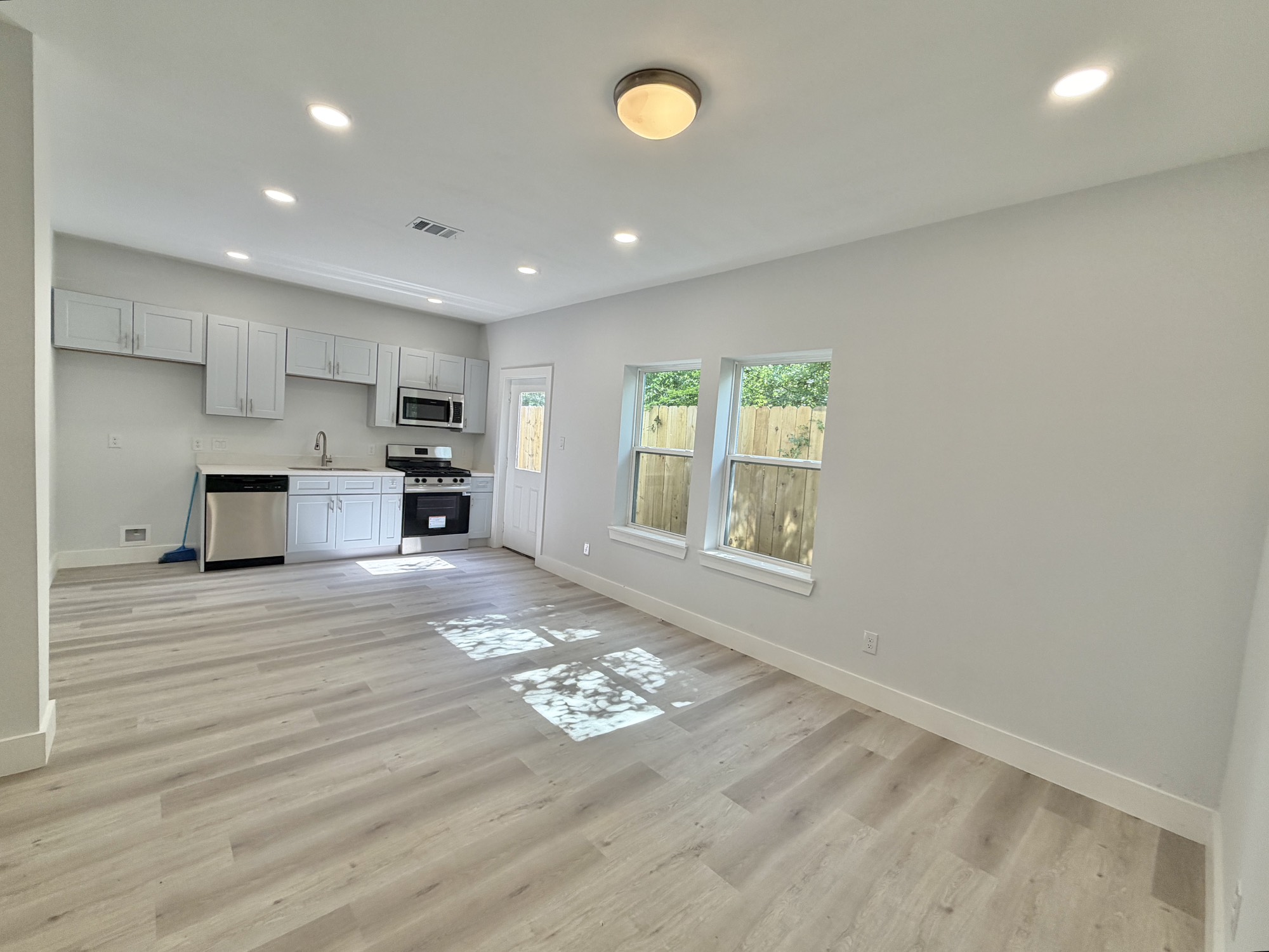 3535 Alderfer Street, #A, Houston, TX 77047 3535 Alderfer Street, #A, Houston, TX 77047