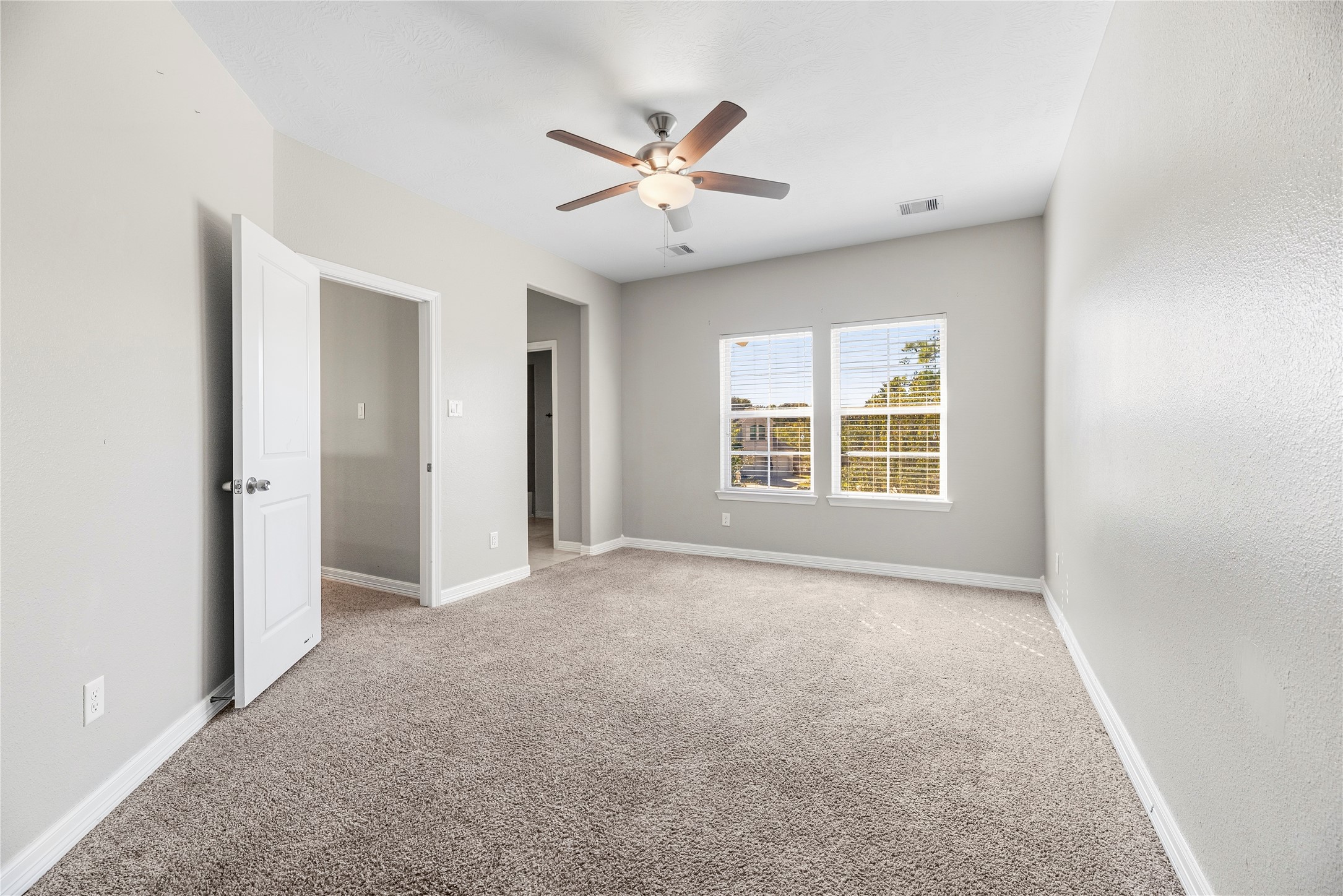 19610 Lone Tupelo Court, Cypress, TX 77433