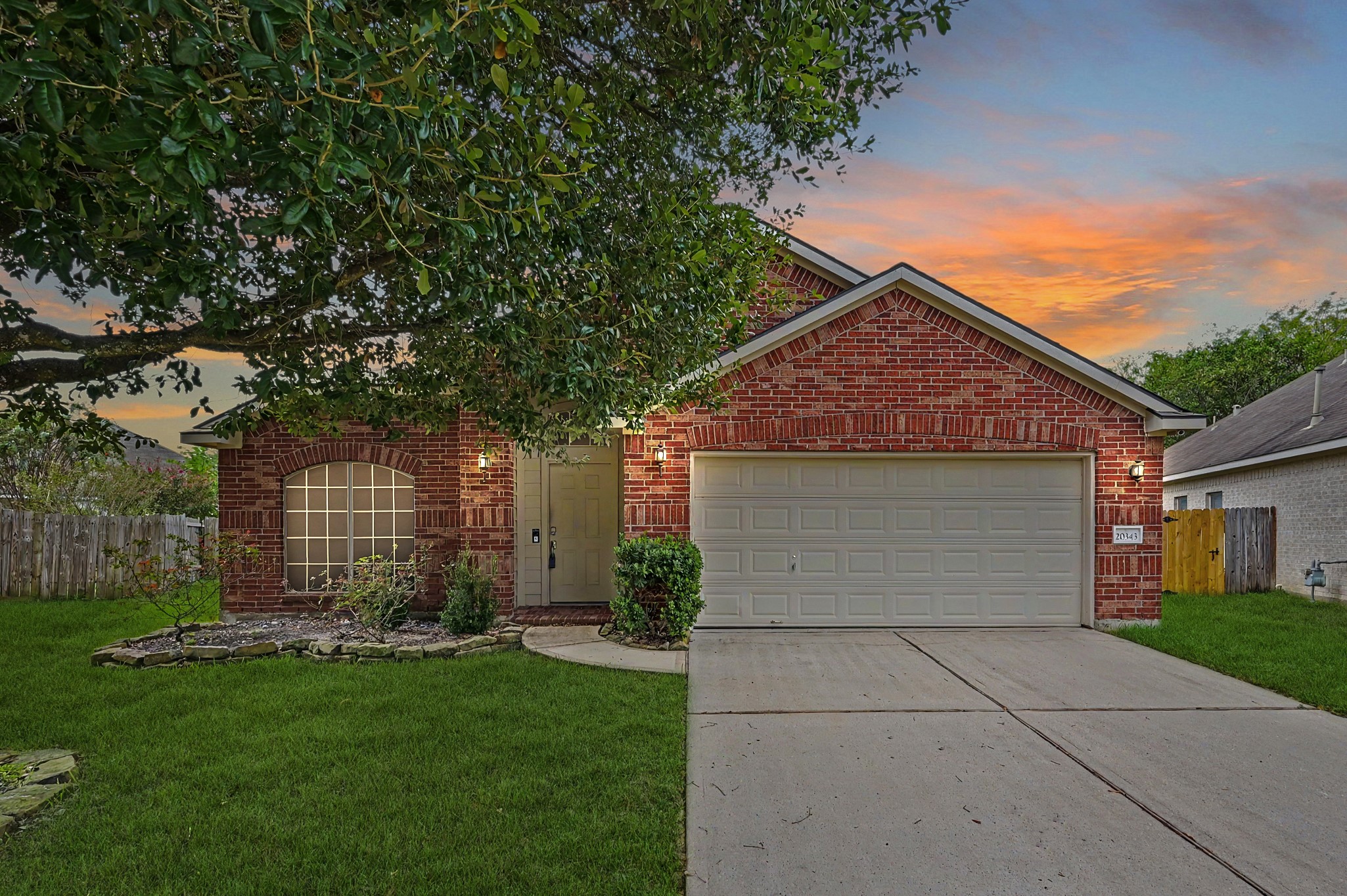 20343 Yosemite Falls Drive, Tomball, TX 77375