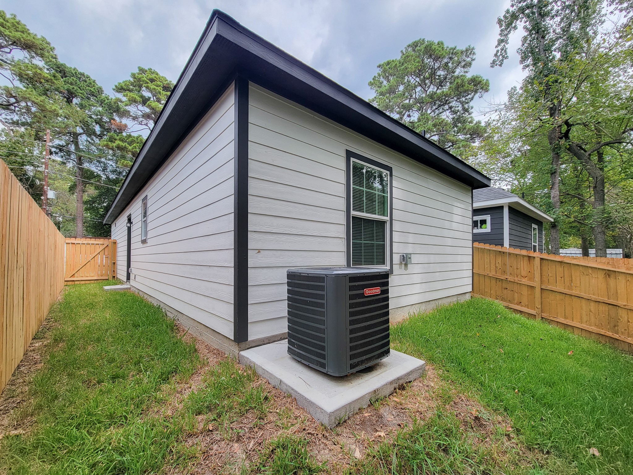 11849 Nelwood Street, Willis, TX 77318