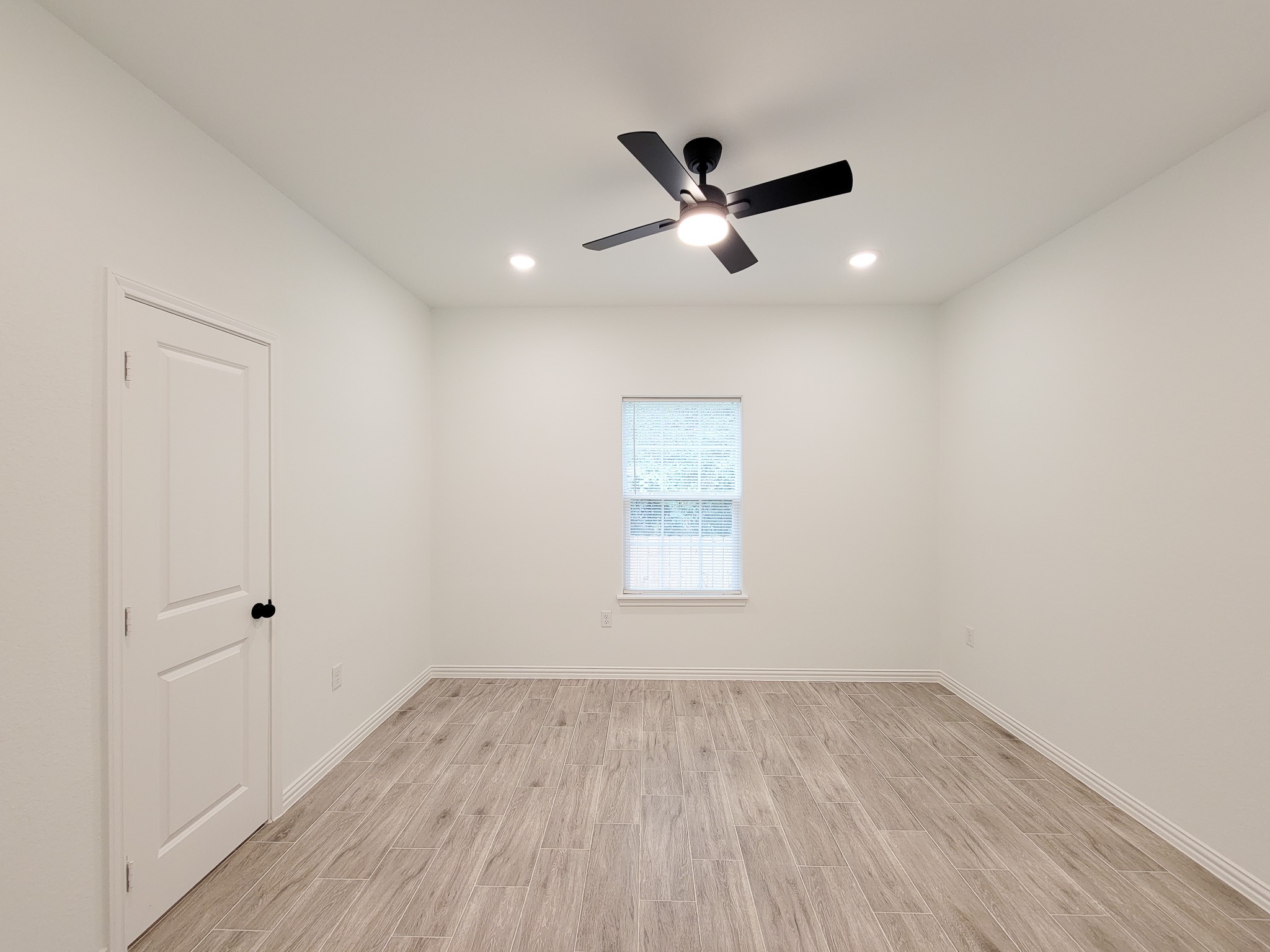 11849 Nelwood Street, Willis, TX 77318