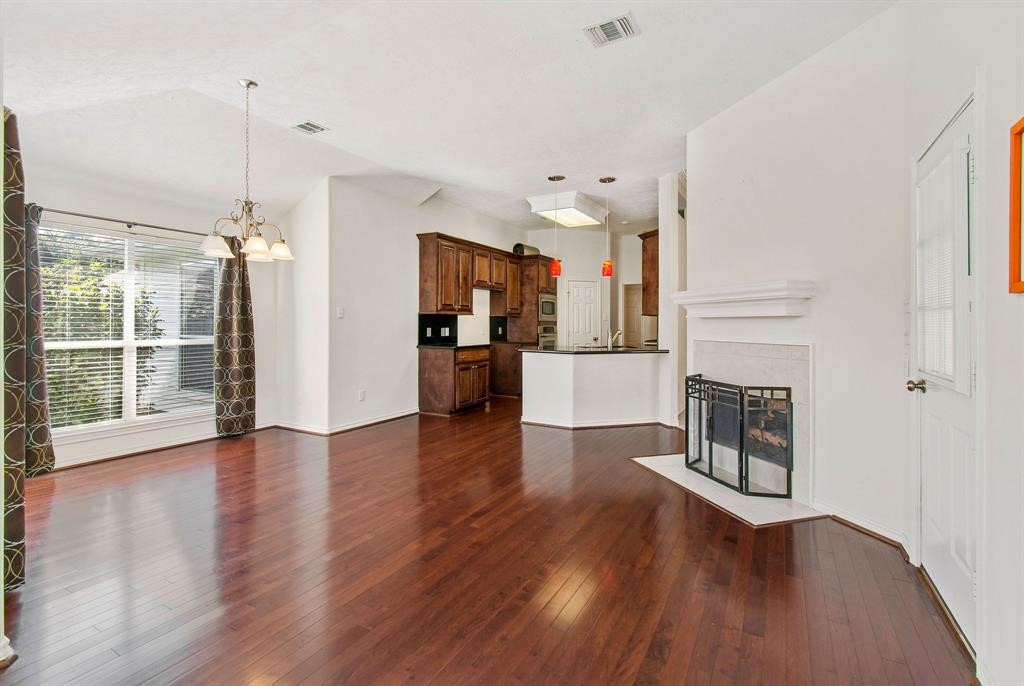 913 Christi Lynn Lane, Conroe, TX 77304