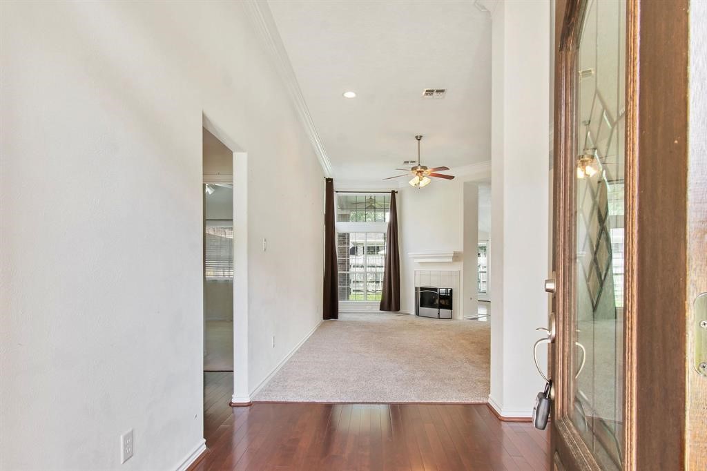 913 Christi Lynn Lane, Conroe, TX 77304