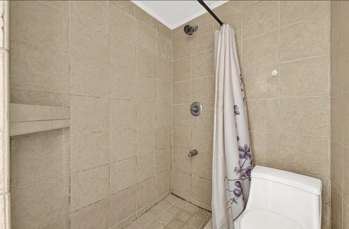 610 12th Street, Dickinson, TX 77539