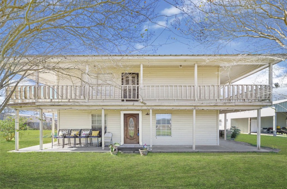 610 12th Street, Dickinson, TX 77539