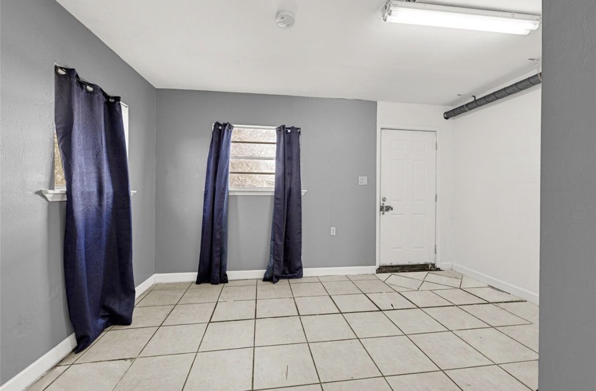 610 12th Street, Dickinson, TX 77539