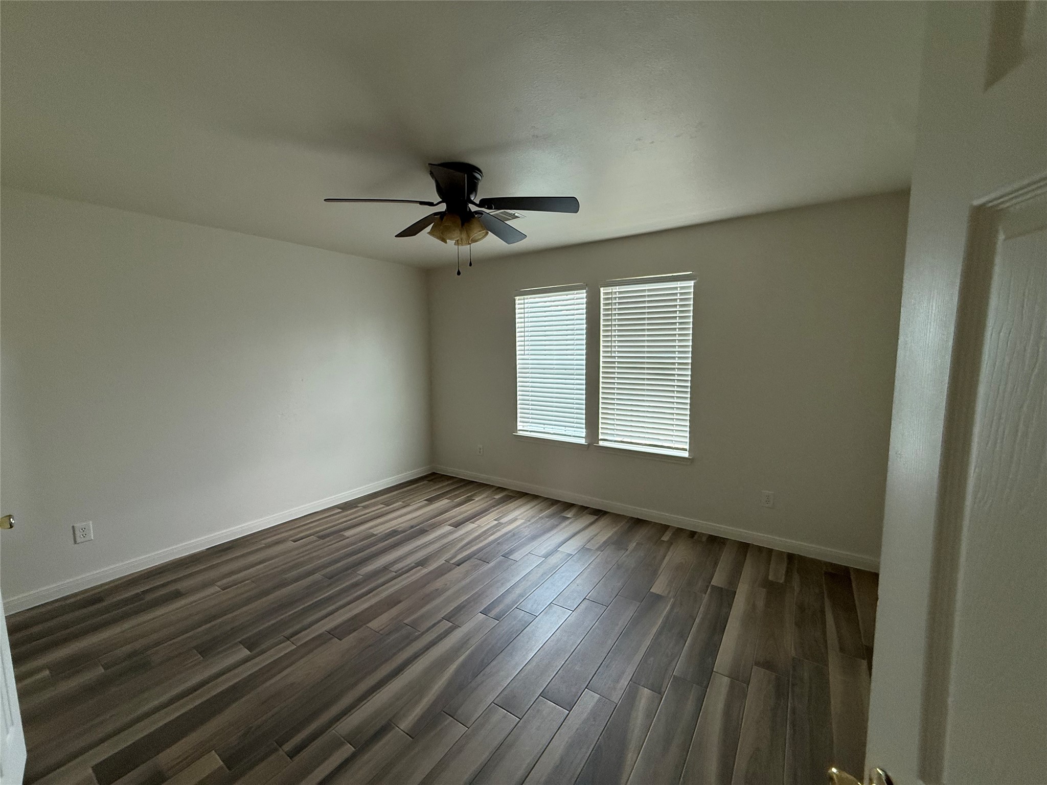 2724 Avenue D, #7, San Leon, TX 77539
