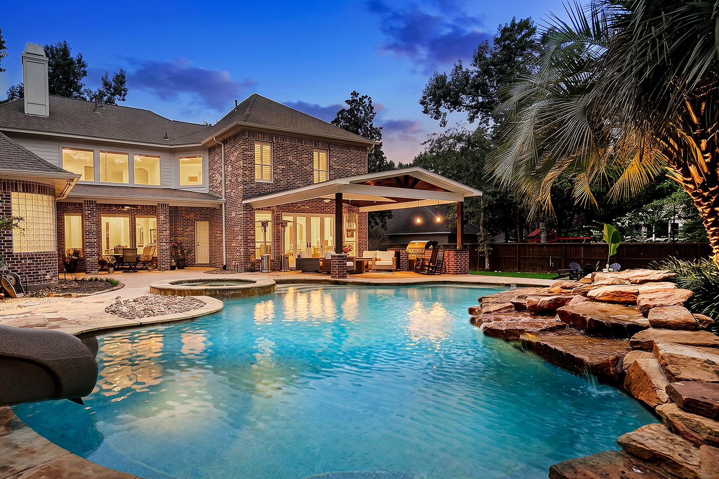 6 Noble Bend Place, The Woodlands, TX 77382