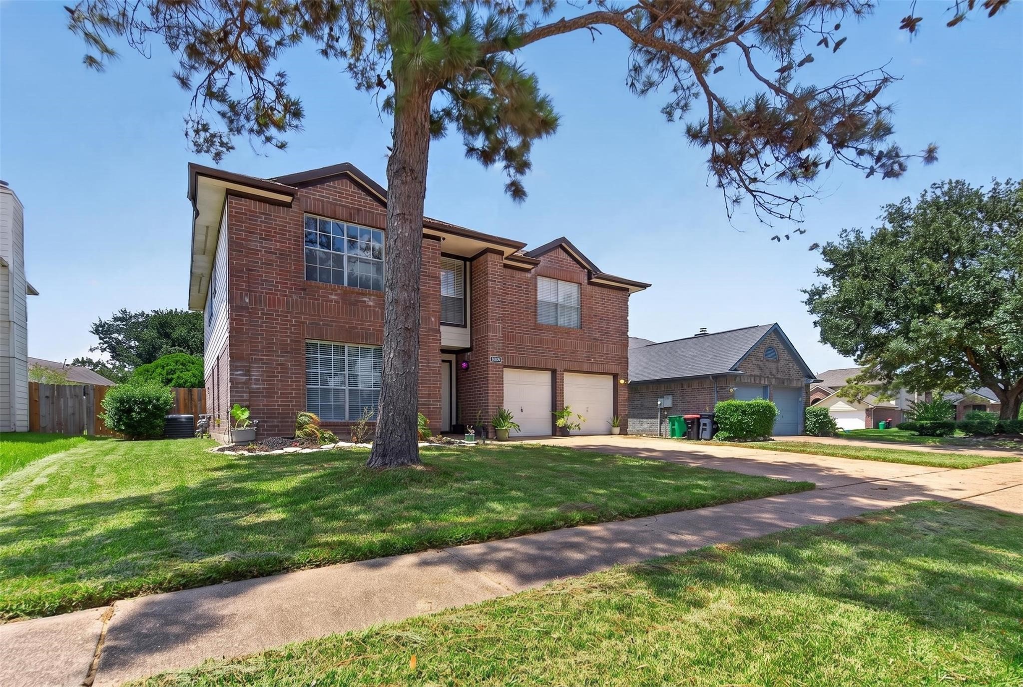 4514 Green Fawn Lane, Fresno, TX 77545