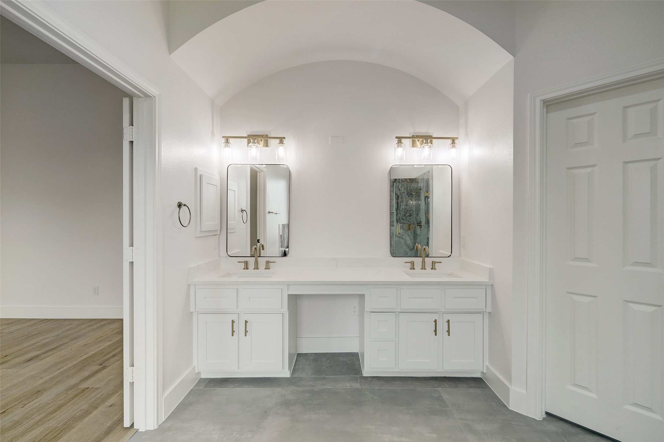 3550 Urban Woods Trail, Houston, TX 77008