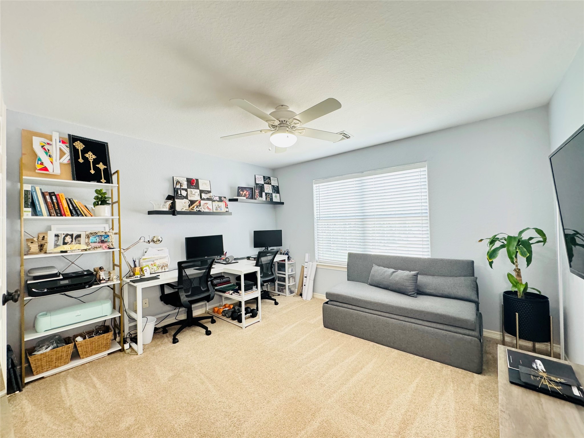 11927 W Vita Circle, Houston, TX 77070