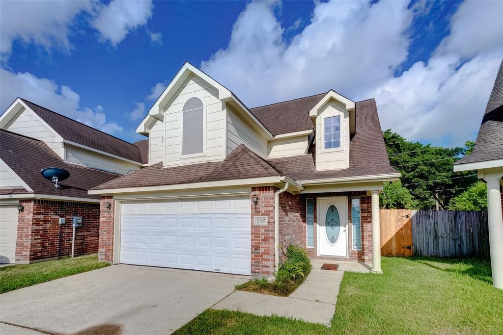 11927 W Vita Circle, Houston, TX 77070 11927 W Vita Circle, Houston, TX 77070