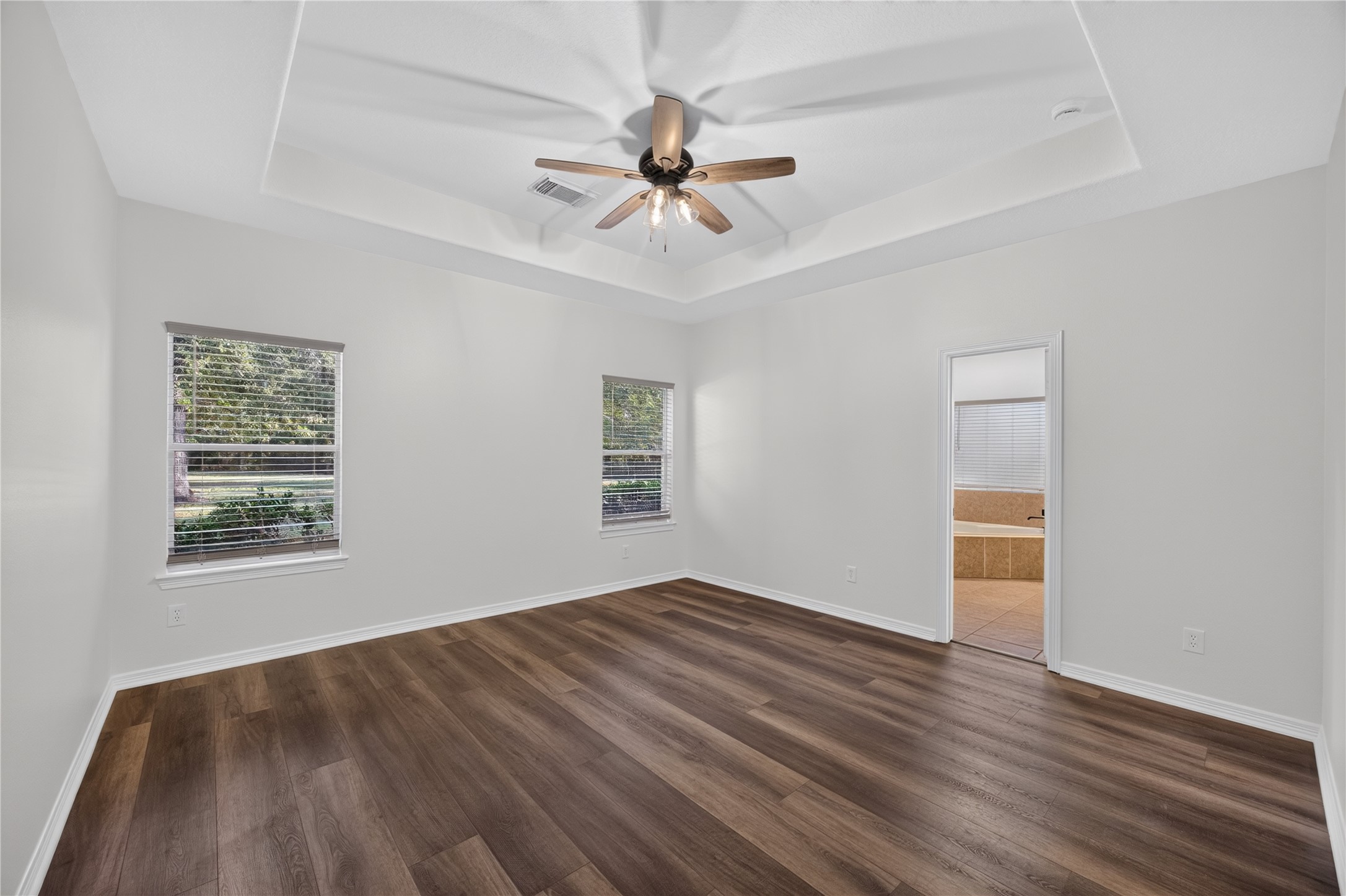 19002 Jennifer Lane, Cleveland, TX 77328