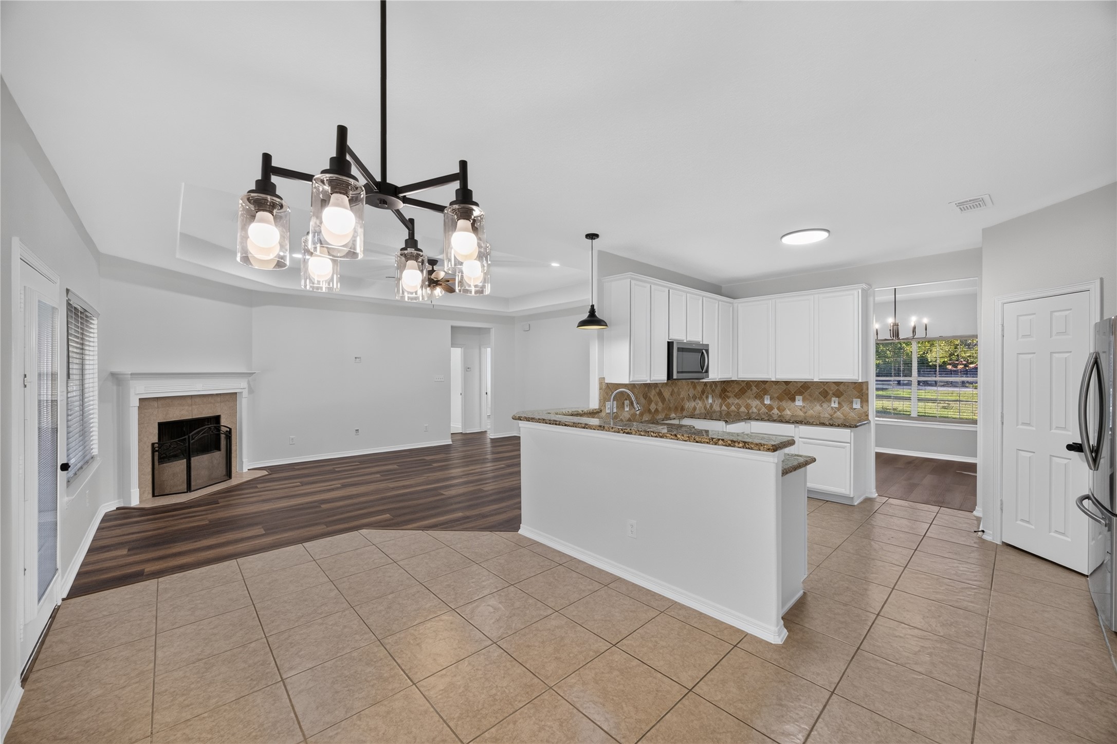 19002 Jennifer Lane, Cleveland, TX 77328