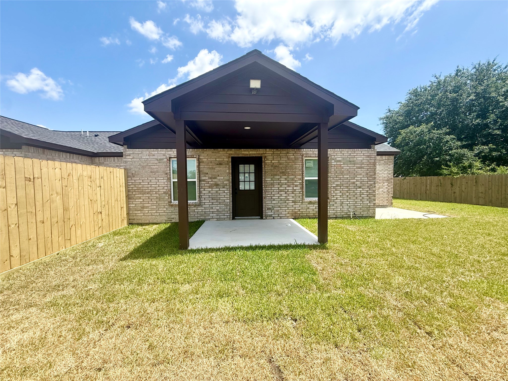 9508 Quaker Court, #B, Rosharon, TX 77583