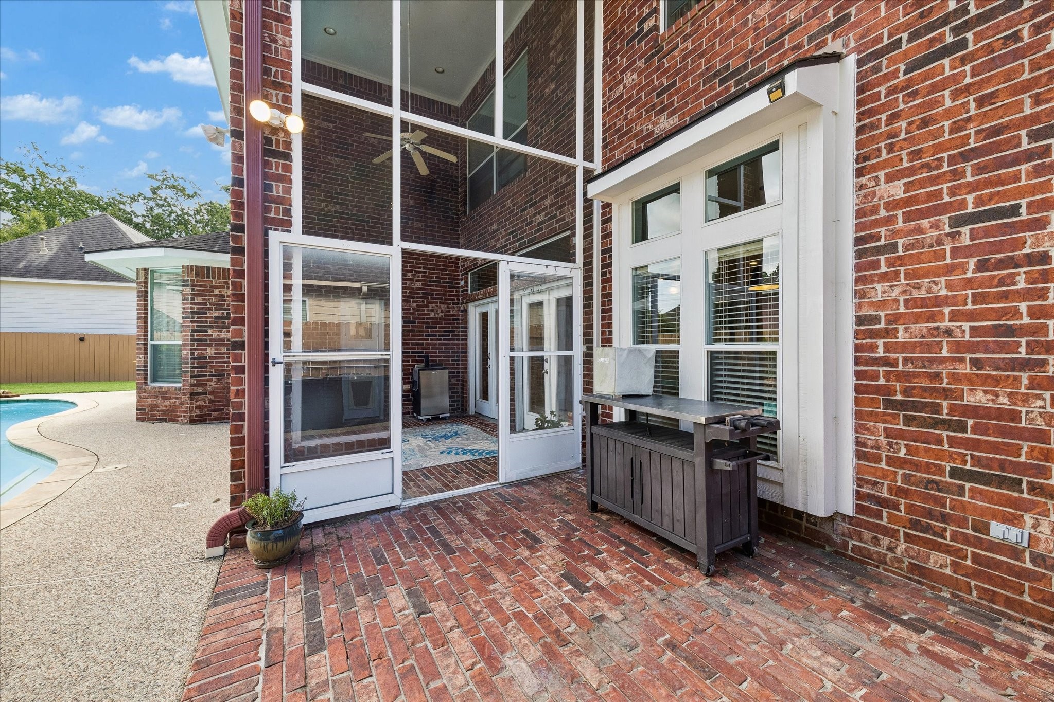 Screened in porch