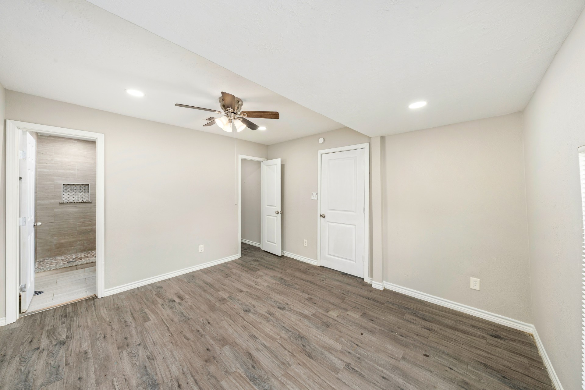3561 Nathaniel Brown Street, Houston, TX 77021