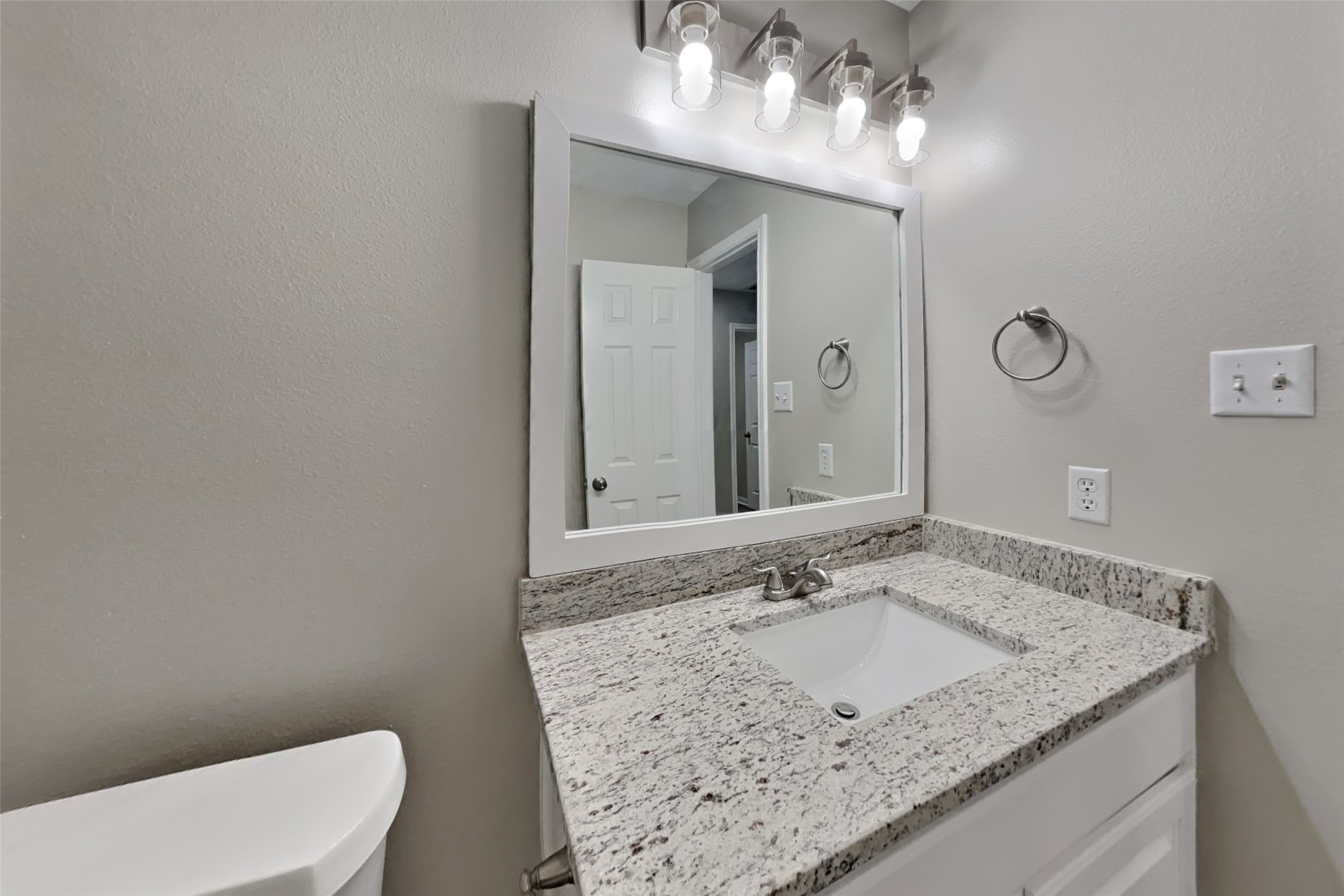 4619 Comal River Loop, Spring, TX 77386