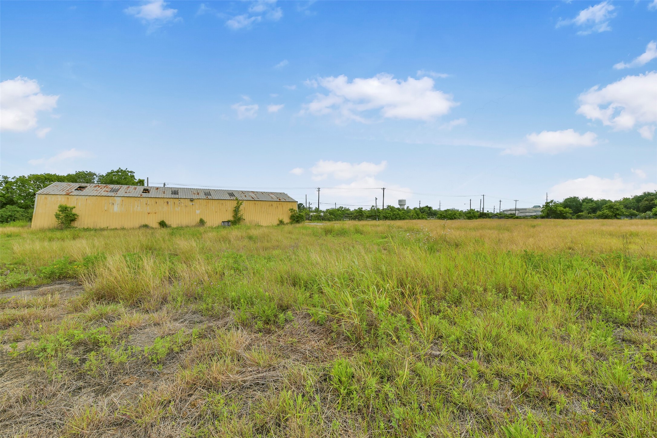 4011 Fm 2004 Road, La Marque, TX 77568