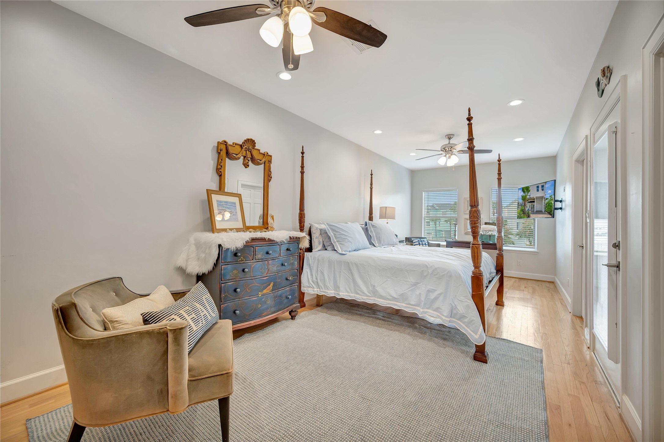 1303 Outrigger, Tiki Island, TX 77554