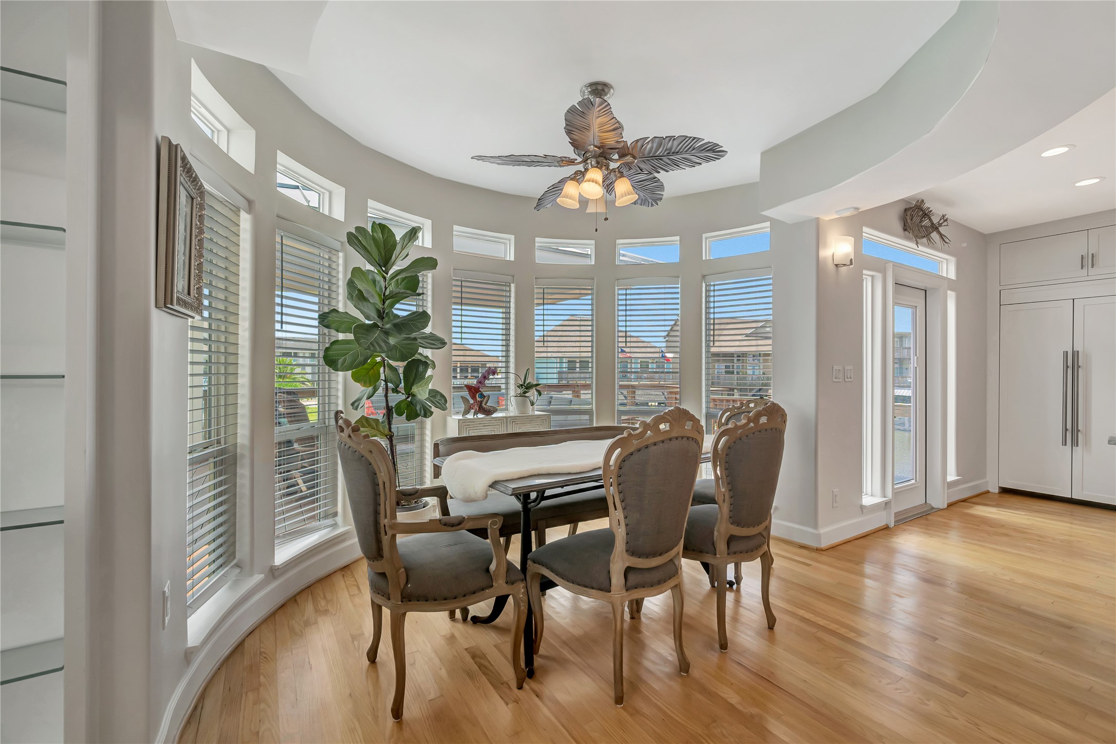 1303 Outrigger, Tiki Island, TX 77554