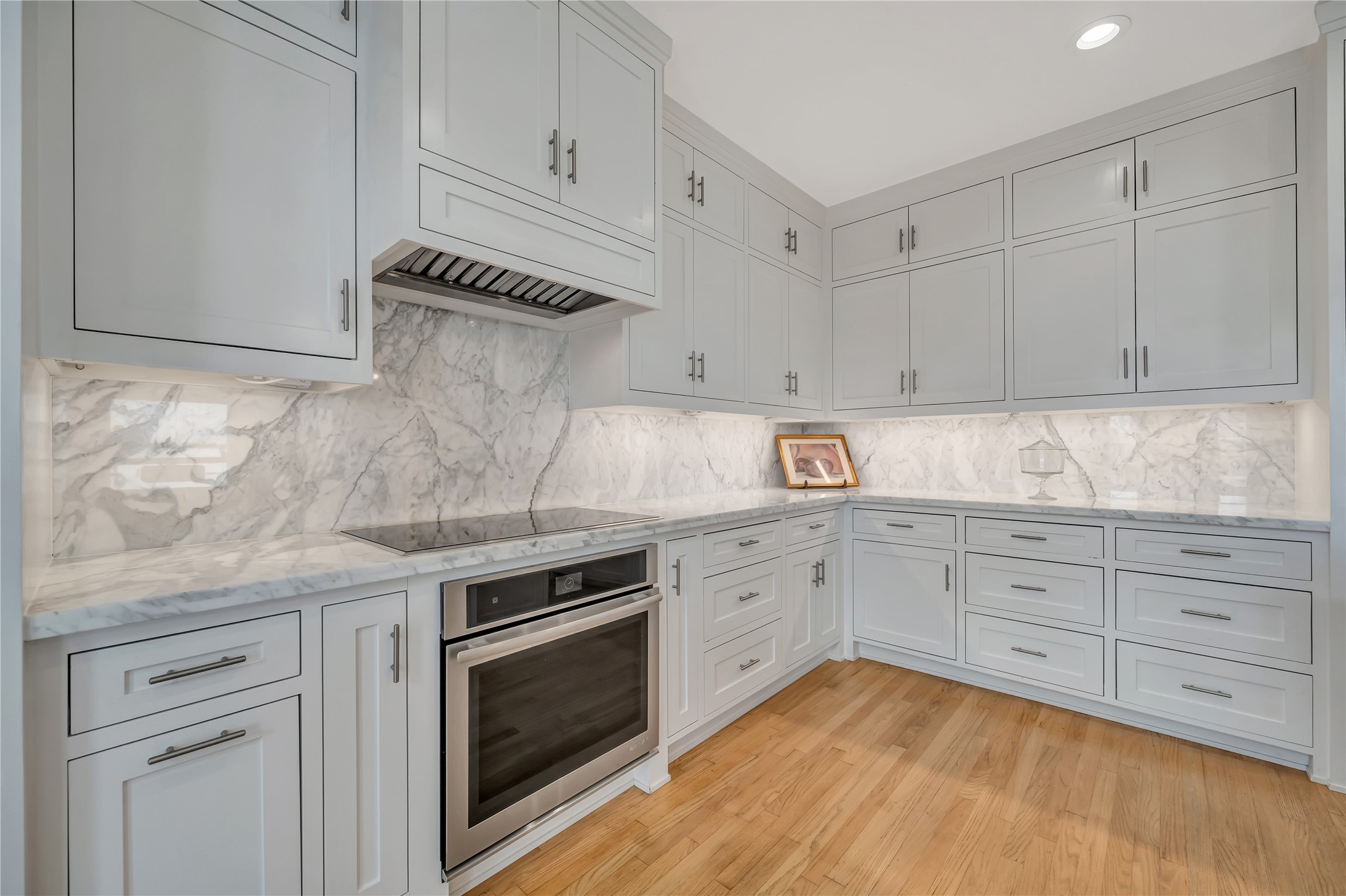 1303 Outrigger, Tiki Island, TX 77554