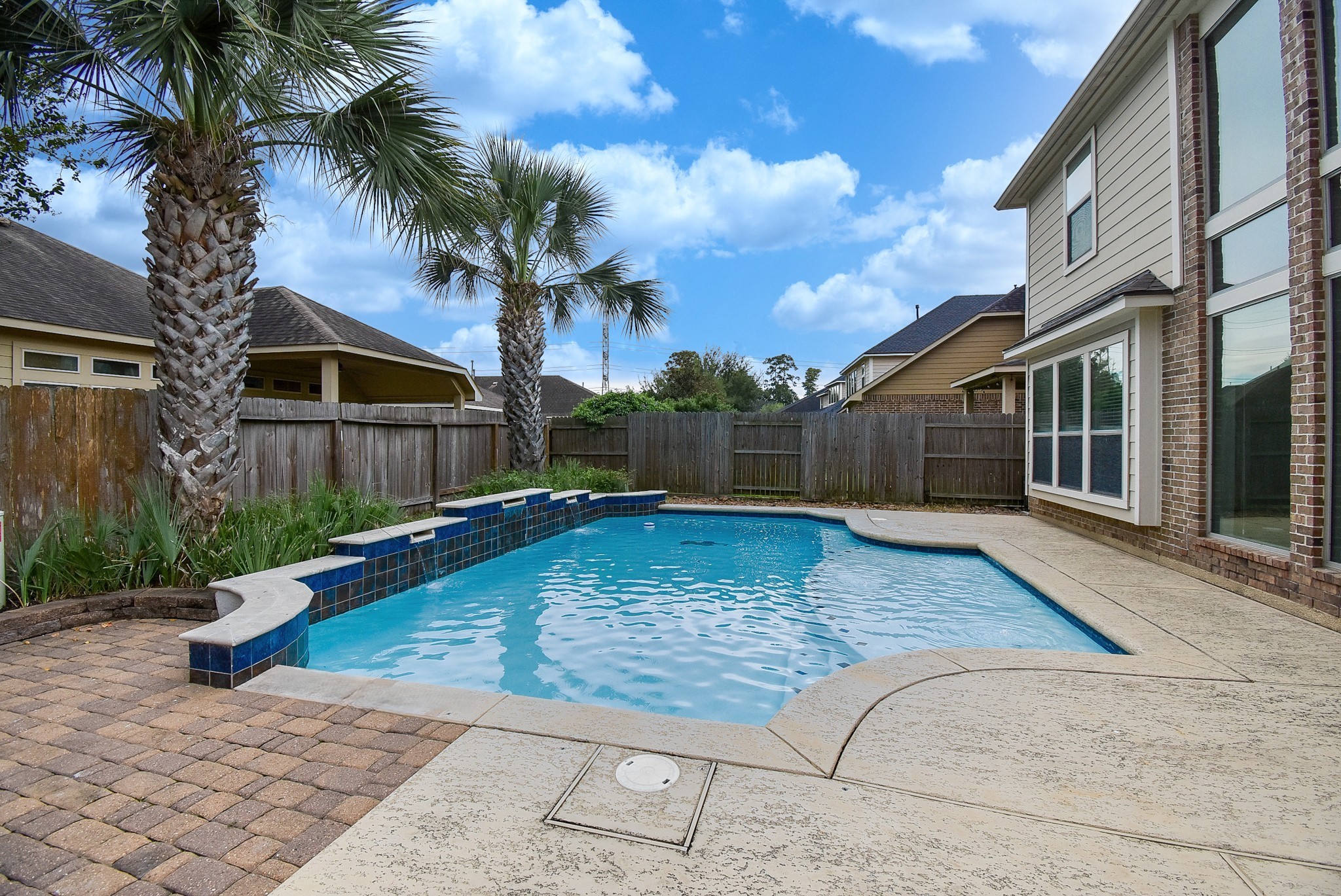 The landscape beds are the perfect backdrop!