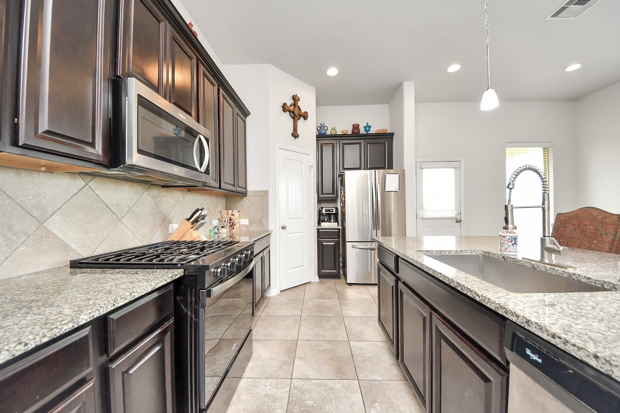 8103 Aleppo Pine Lane, Cypress, TX 77433